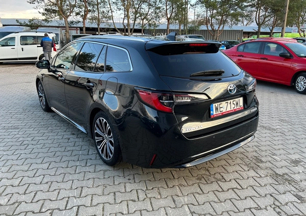 Toyota Corolla cena 99999 przebieg: 83652, rok produkcji 2019 z Witnica małe 562